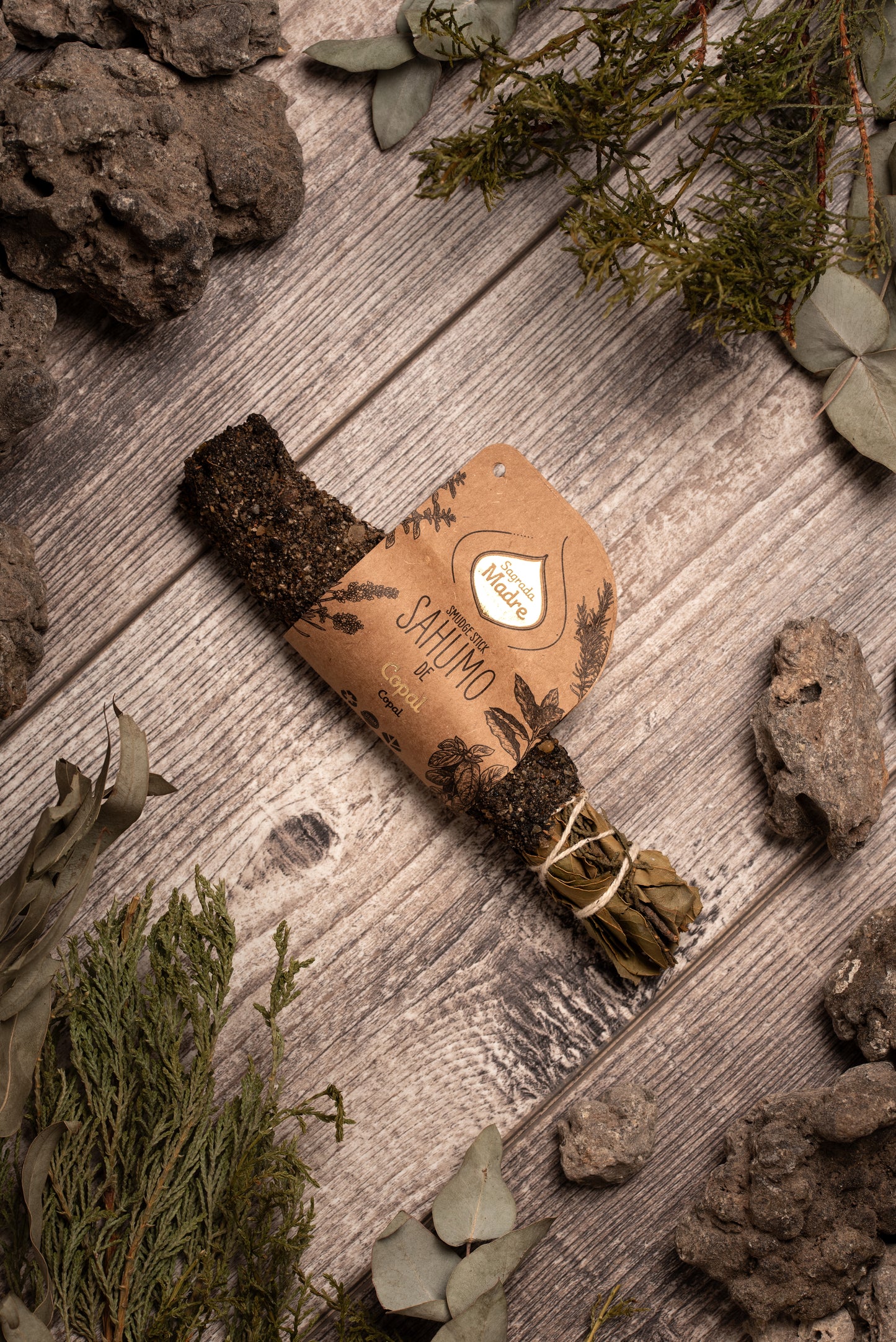 Baghetă de smudging cu Copal pentru curățare și purificare (SAGRADA MADRE - Sahumos)