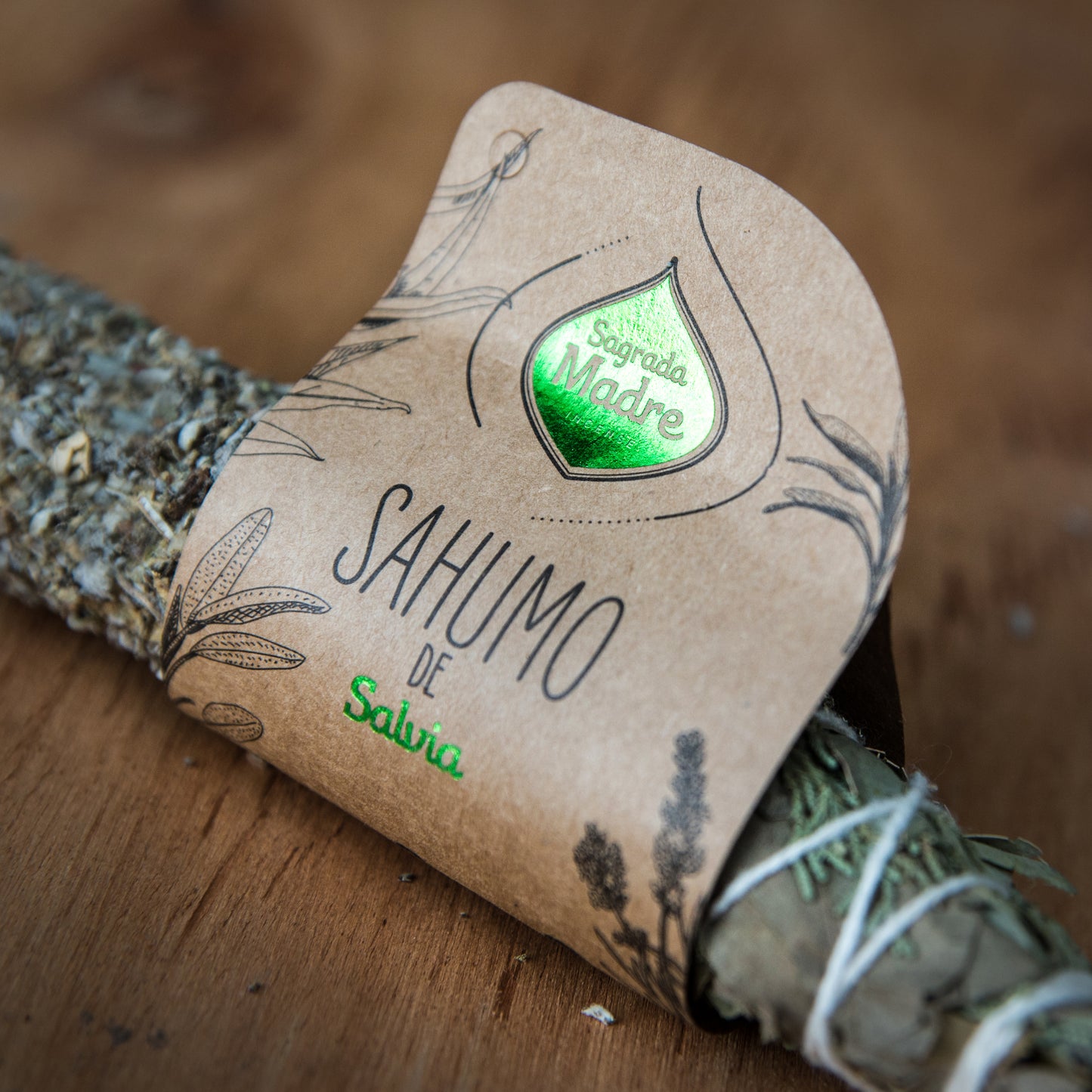Baghetă de smudging cu Salvie pentru purificare și curățare energetică (SAGRADA MADRE – Sahumos)