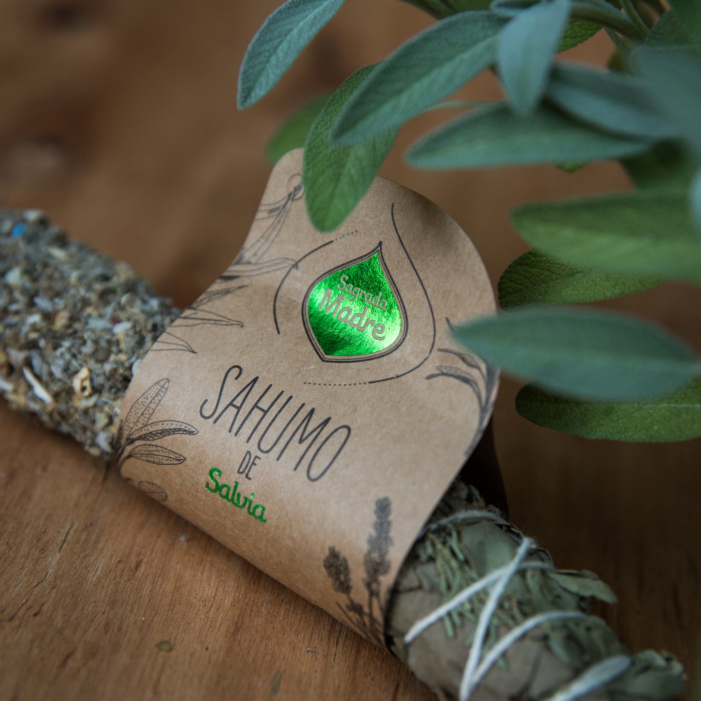 Baghetă de smudging cu Salvie pentru purificare și curățare energetică (SAGRADA MADRE – Sahumos)