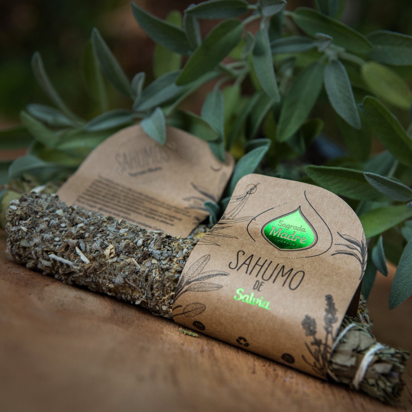 Baghetă de smudging cu Salvie pentru purificare și curățare energetică (SAGRADA MADRE – Sahumos)