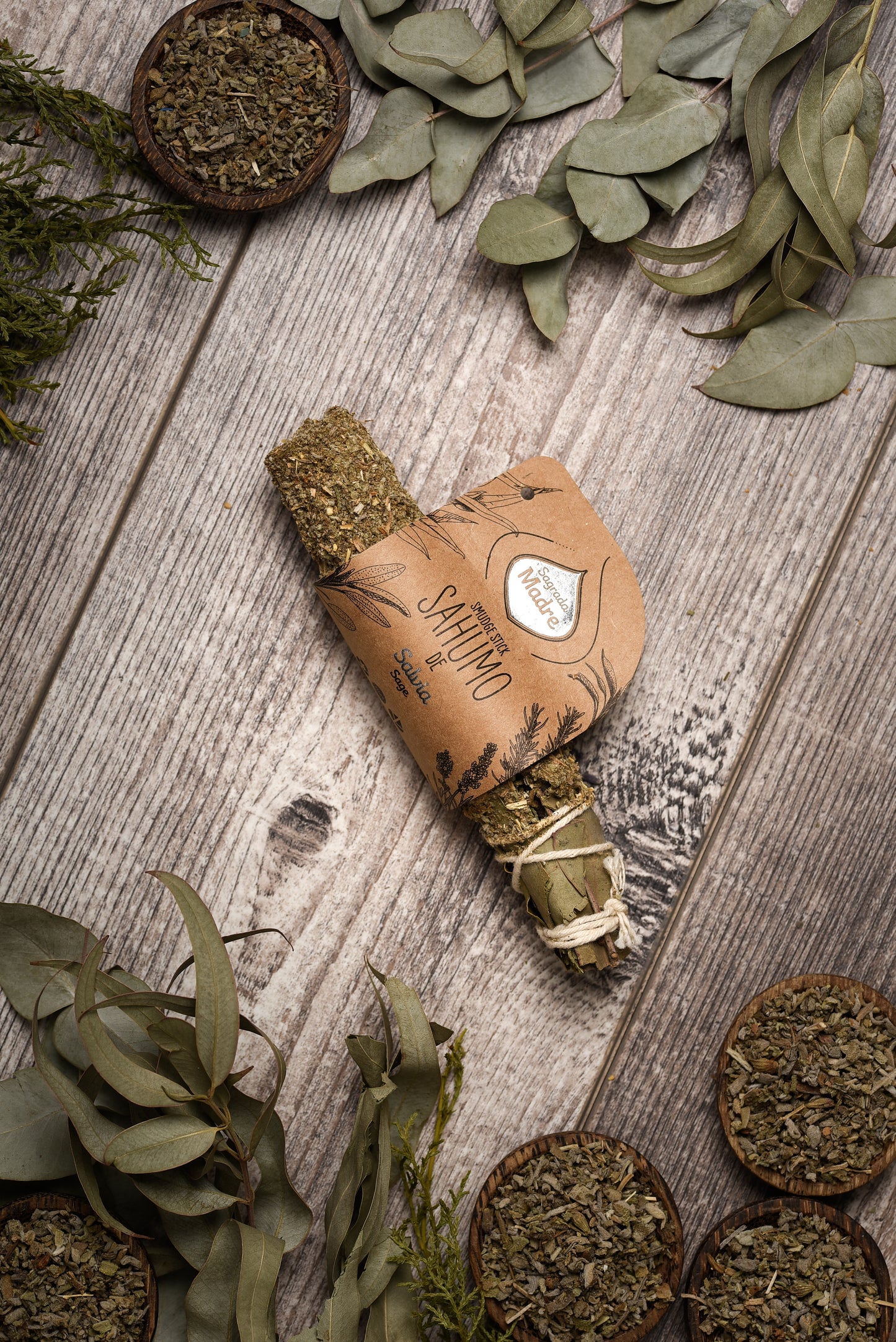 Baghetă de smudging cu Salvie pentru purificare și curățare energetică (SAGRADA MADRE – Sahumos)