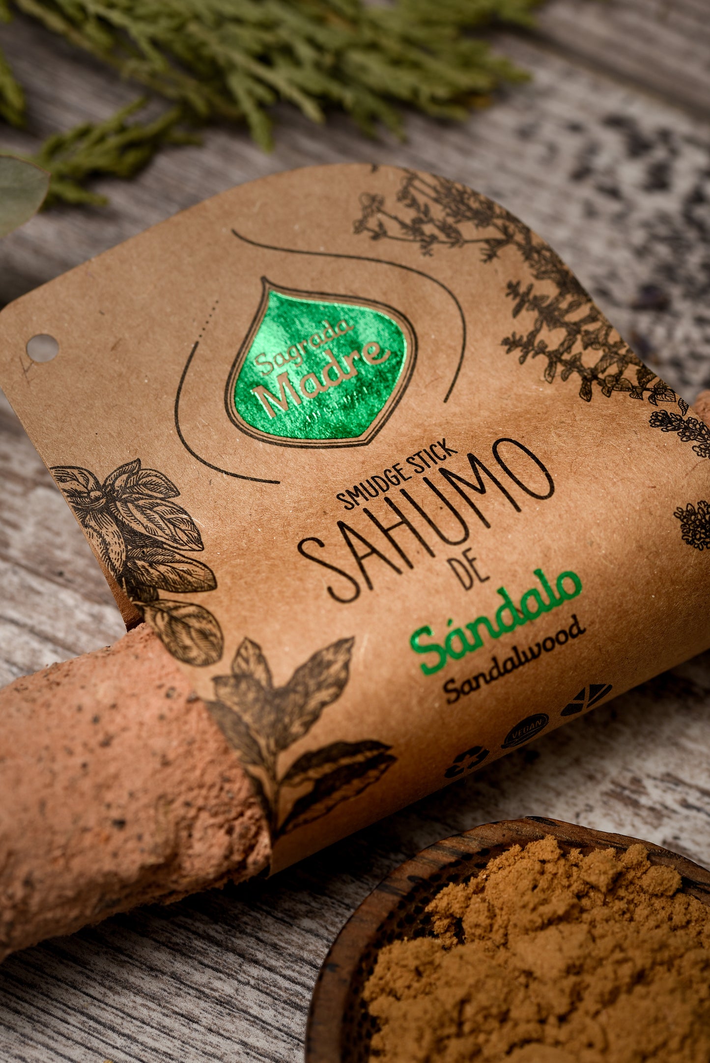 Baghetă de smudging cu Santal pentru meditație și conexiune cu sinele superior (SAGRADA MADRE – Sahumos)