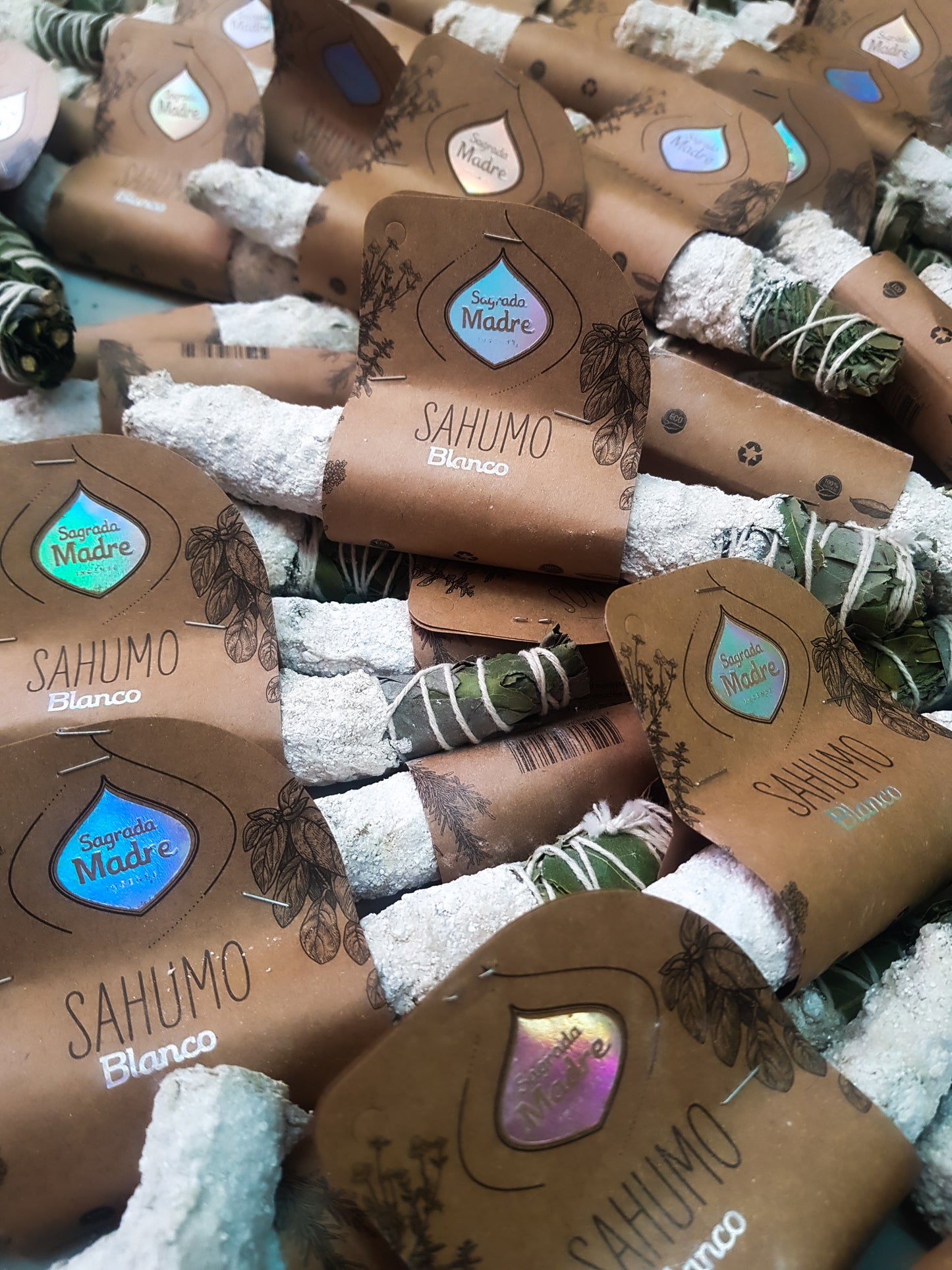 Baghetă de smudging cu Yagra și Tămâie pentru abundență și prosperitate (SAGRADA MADRE - Sahumos)