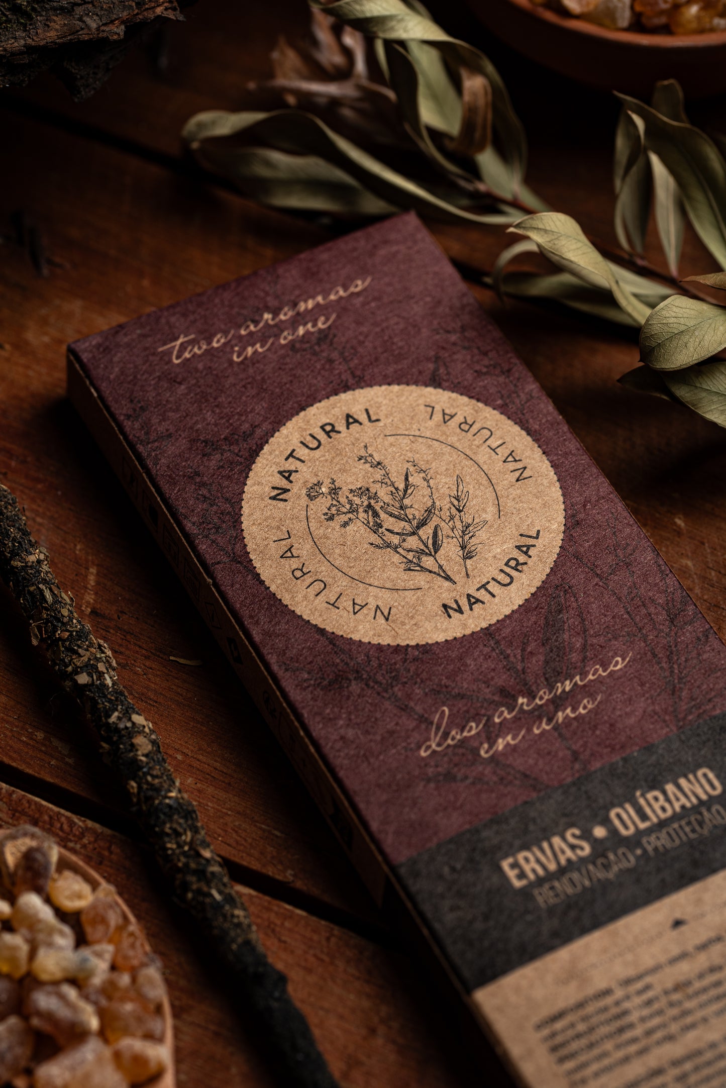 Bețișoare parfumate DUO cu Plante și Tămâie pentru noi începuturi și protecție (SAGRADA MADRE – Natural)