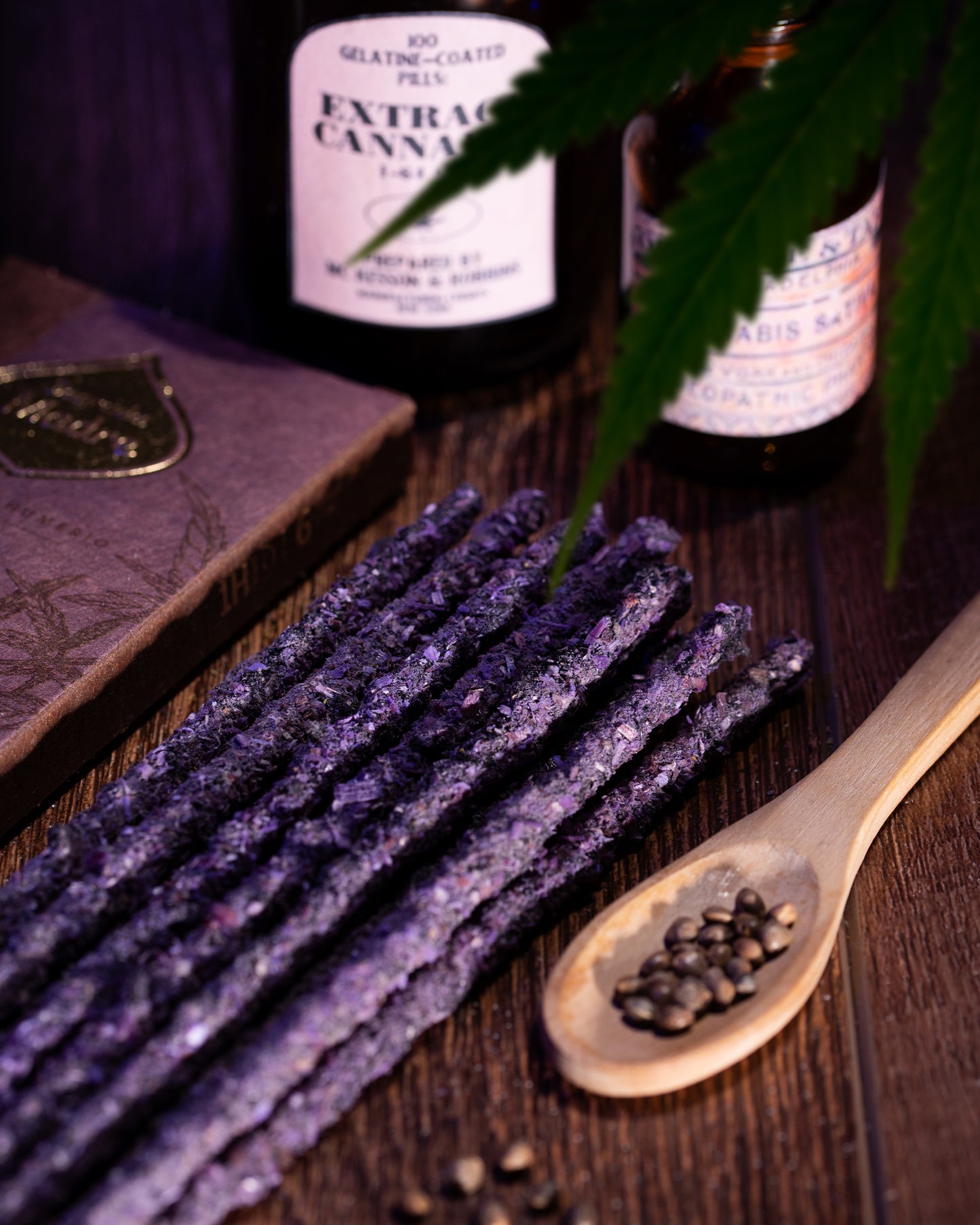 Bețișoare parfumate Purple Hindu Kush cu cireșe și migdale pentru relaxare (SAGRADA MADRE - Cannabis)