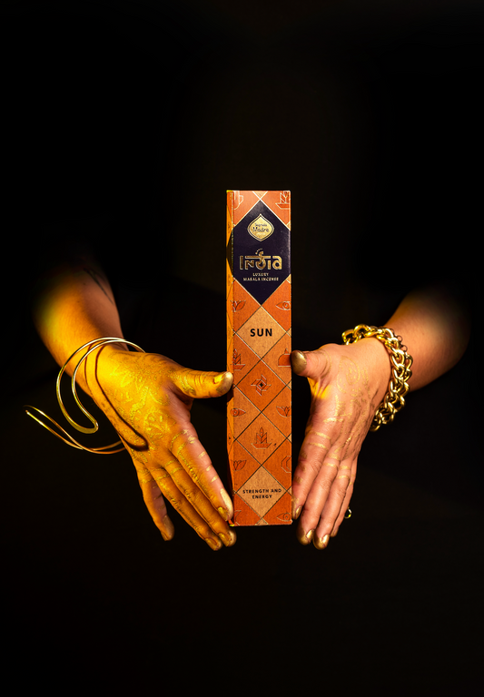 Bețișoare parfumate Sun pentru putere și energie (SAGRADA MADRE – India Masala)