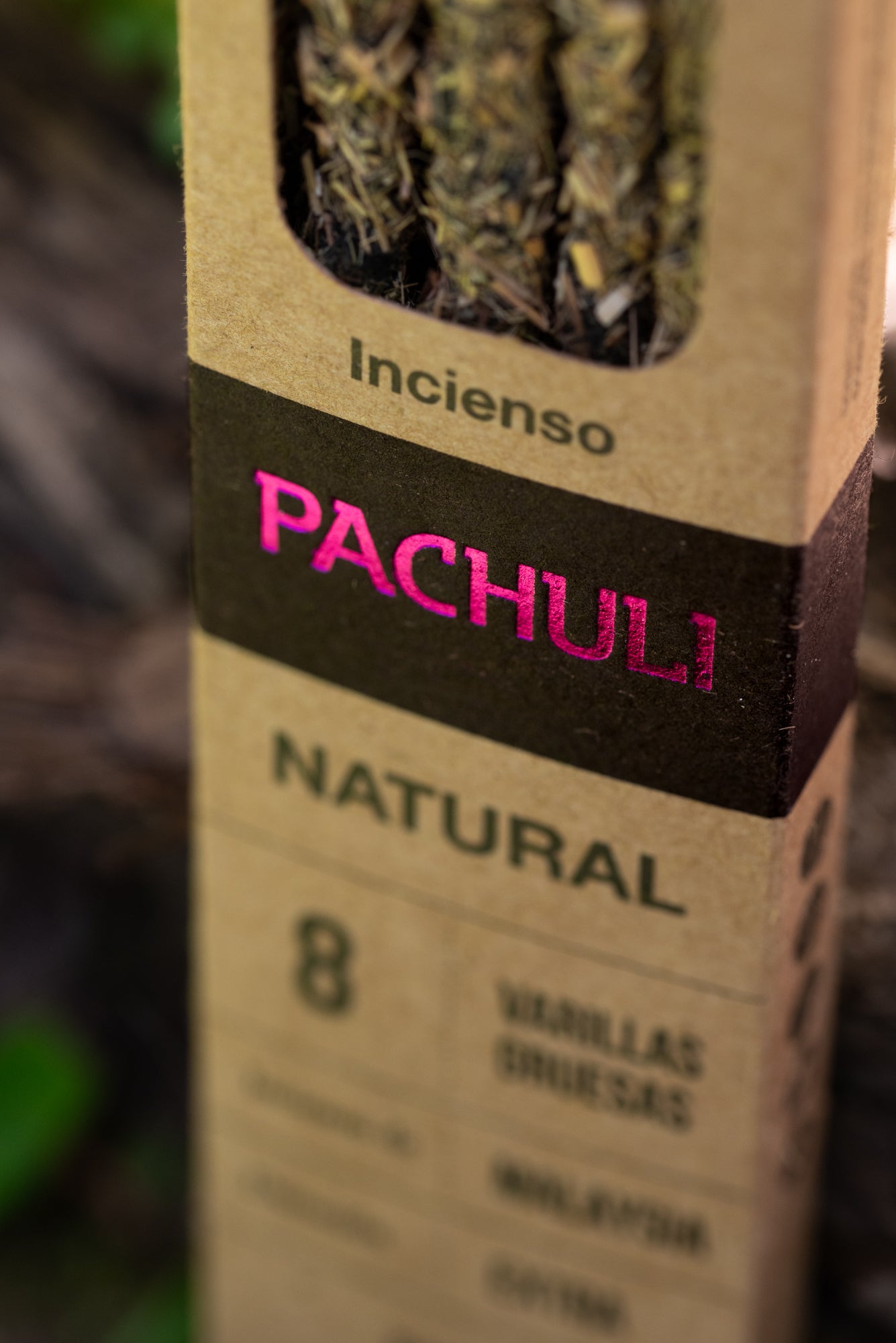 Bețișoare parfumate cu Pachuli pentru amplificarea pasiunii și a iubirii (SAGRADA MADRE - Natural)