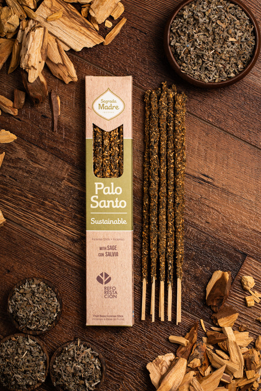 Bețișoare parfumate cu Palo Santo și Salvie pentru curățare energetică și purificare (SAGRADA MADRE – Palo Santo Linea)