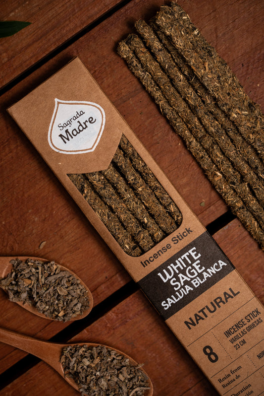 Bețișoare parfumate cu Salvie Albă pentru conexiune spirituală și curățare energetică (SAGRADA MADRE – Natural)