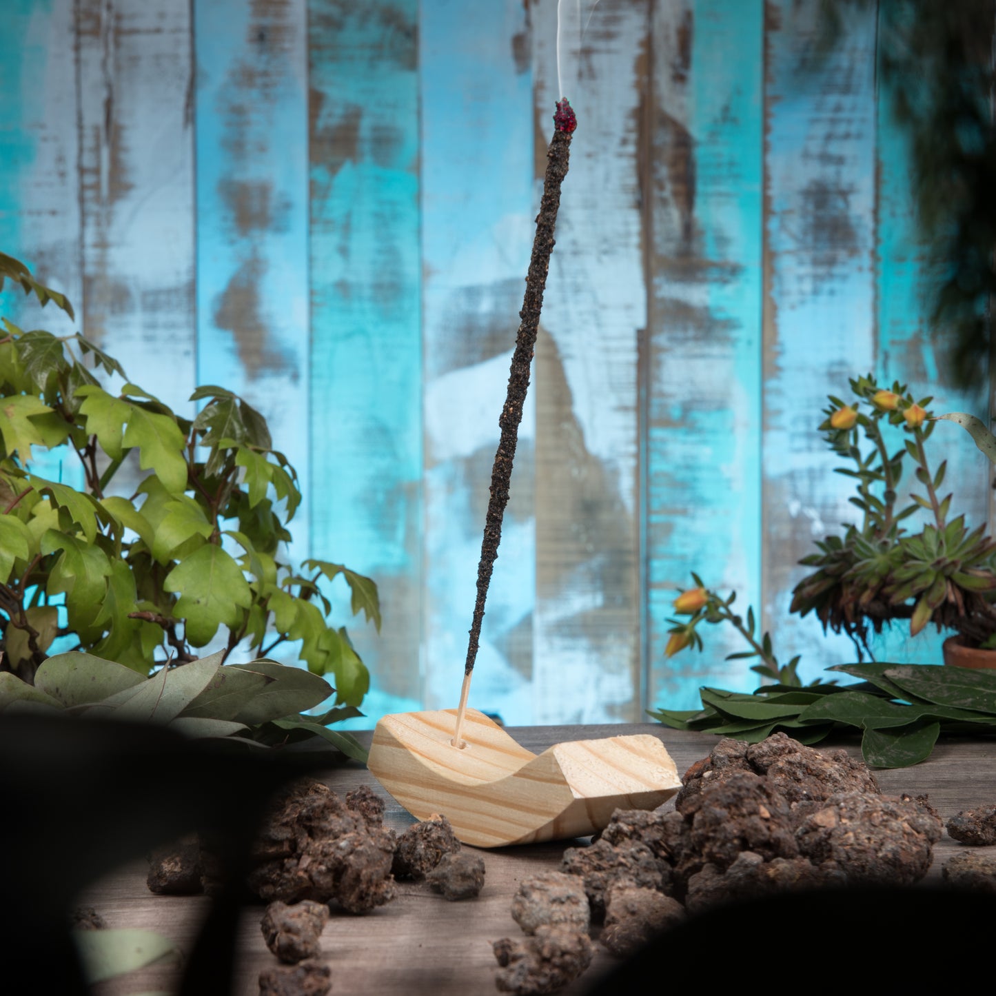 Bețișoare parfumate cu Smirnă pentru vindecare și protecție (SAGRADA MADRE – Natural)