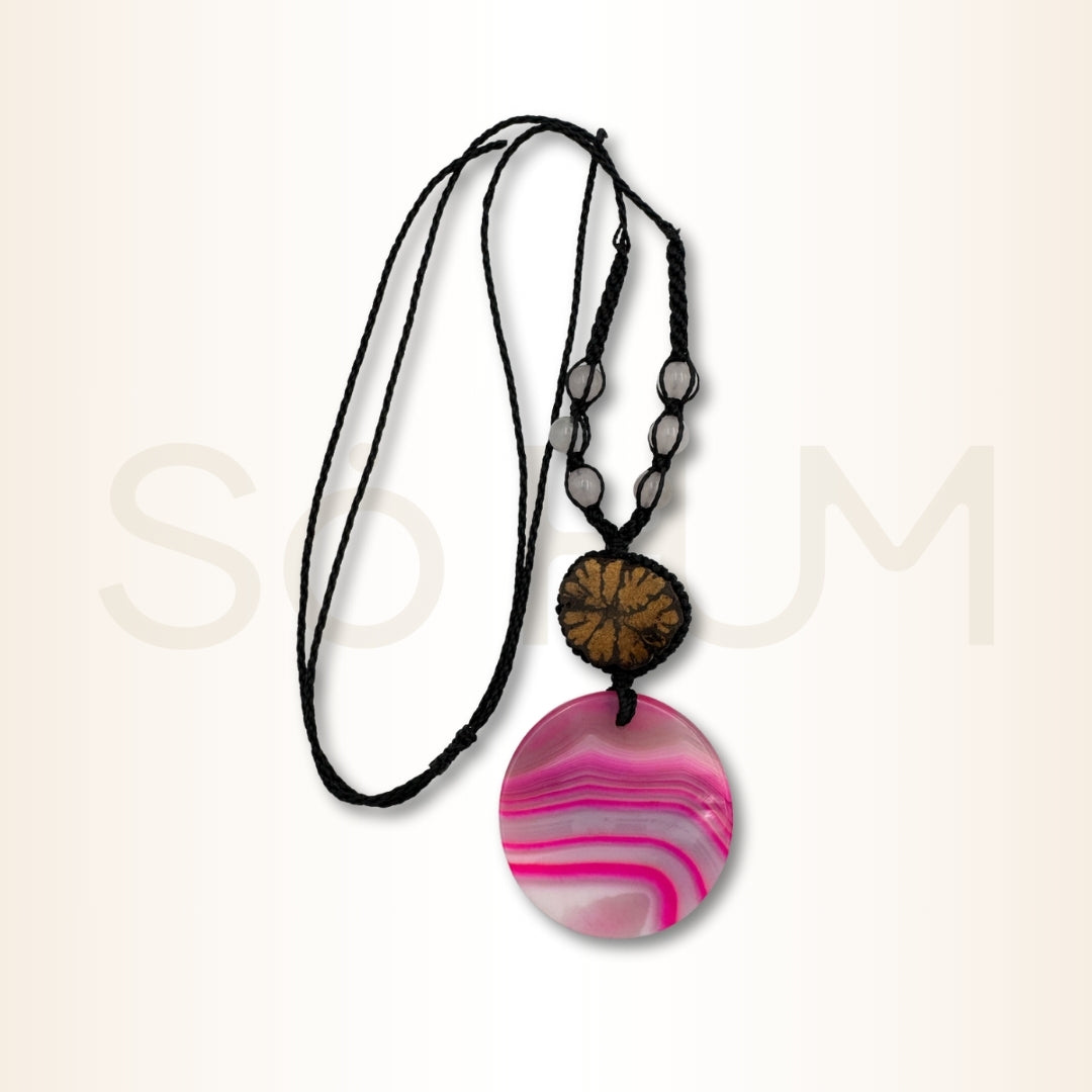 Colier cu Lemn de Ayahuasca și Agat Roz pentru echilibru emoțional, blândețe și deschidere sufletească