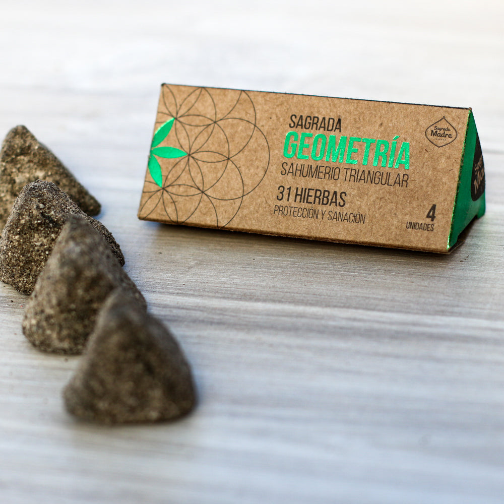 Triunghiurile energetice cu 31 de ierburi Sacre pentru transformare și purificare (SAGRADA MADRE – Geometria Sacra Astrala)
