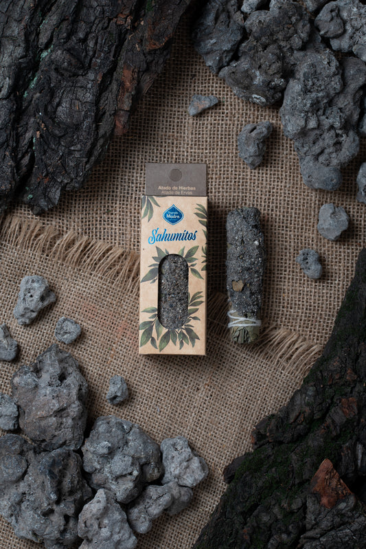 Baghetă S de smudging cu Copal pentru curățare și protecție energetică (SAGRADA MADRE – Sahumito)
