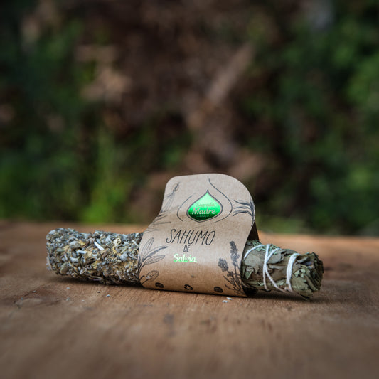 Baghetă de smudging cu Salvie pentru purificare și curățare energetică (SAGRADA MADRE – Sahumos)