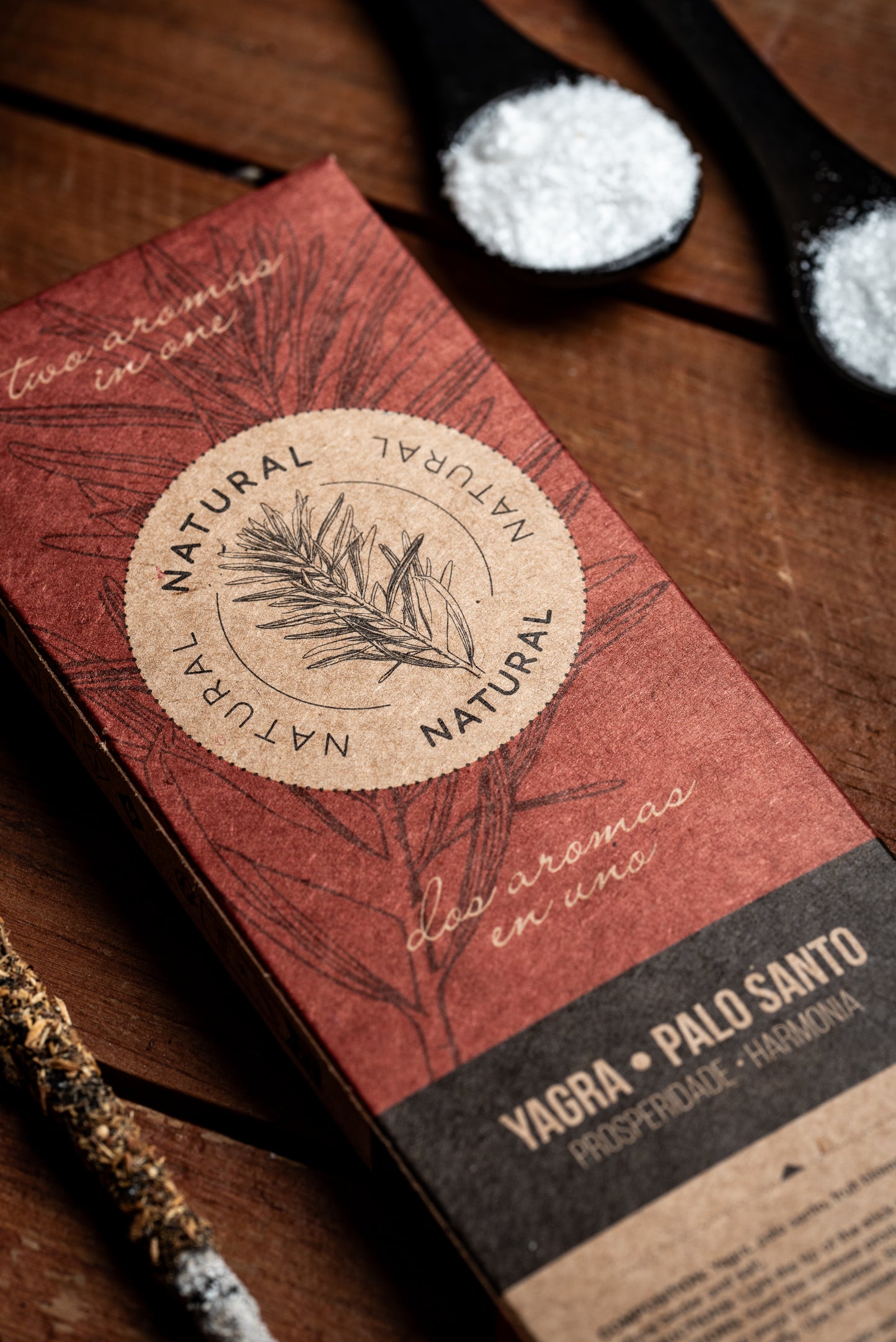Bețișoare parfumate DUO cu Palo Santo și Yagra pentru prosperitate și armonie (SAGRADA MADRE – Natural)