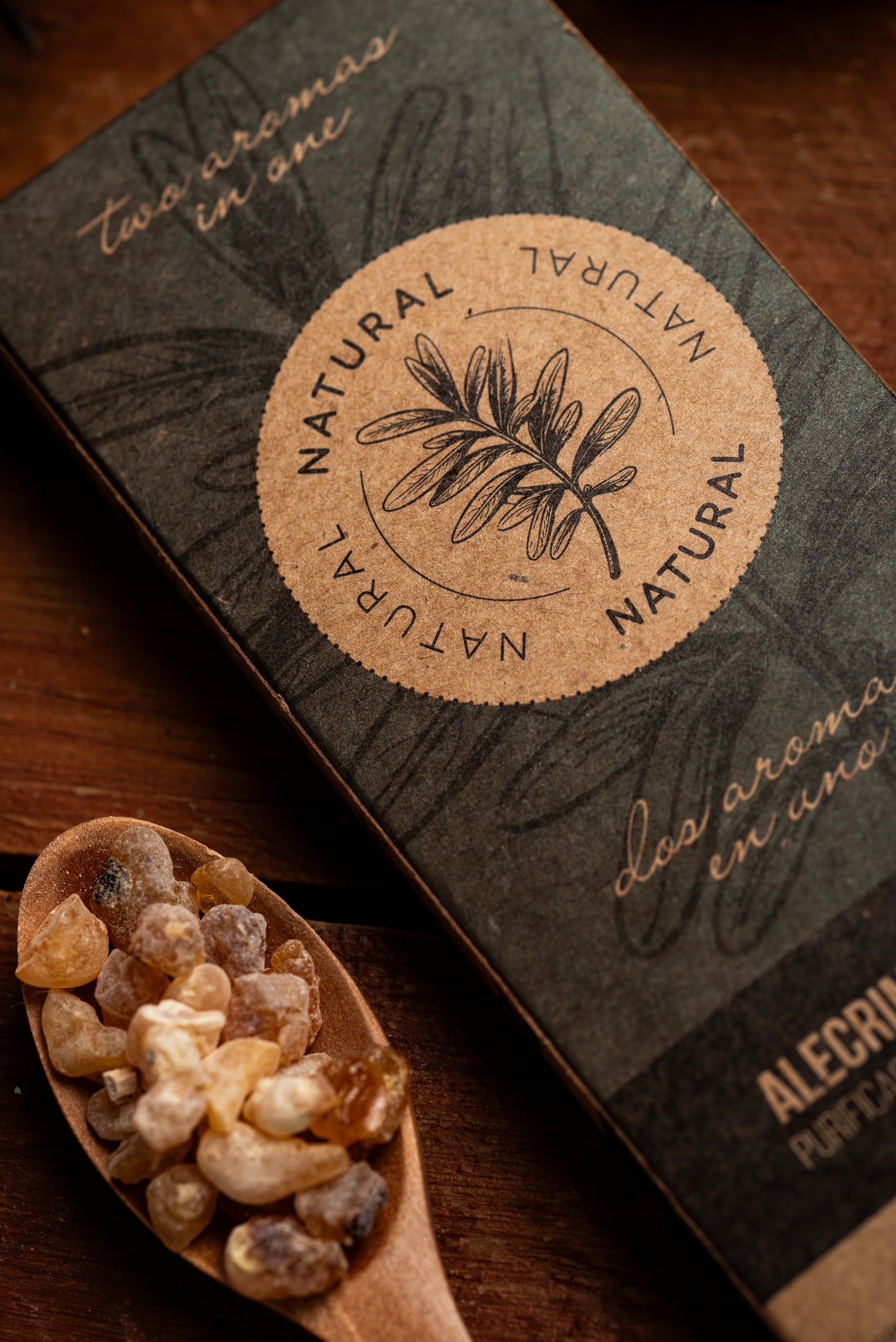 Bețișoare parfumate DUO cu Rozmarin și Tămâie pentru purificare și claritate mentală (SAGRADA MADRE – Natural)