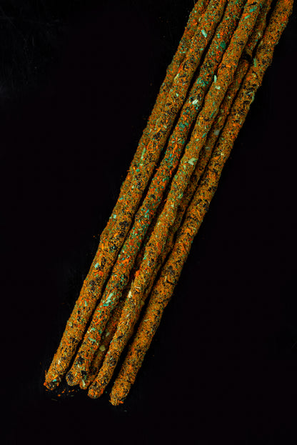 Bețișoare parfumate Venus cu Trandafir și Santal pentru liniște, dragoste de sine și echilibru emoțional (SAGRADA MADRE – Cosmos)