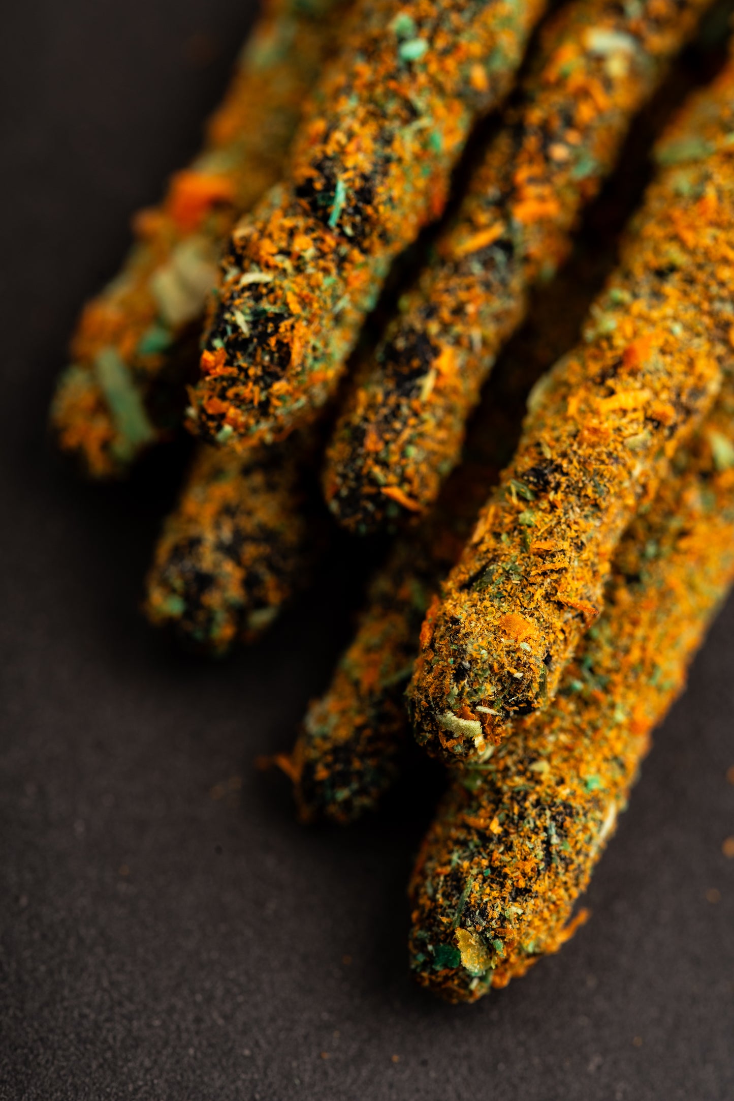 Bețișoare parfumate Venus cu Trandafir și Santal pentru liniște, dragoste de sine și echilibru emoțional (SAGRADA MADRE – Cosmos)