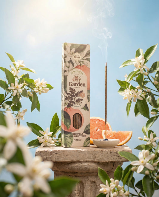 Bețișoare parfumate cu Citronela, Grapefruit și Pomelo pentru energie și creativitate (SAGRADA MADRE – Garden)