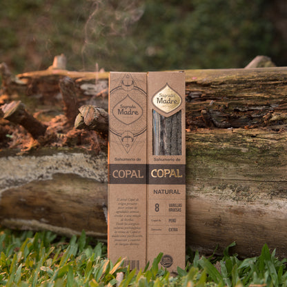 Bețișoare parfumate cu Copal pentru curățare energetică profundă și purificare (SAGRADA MADRE – Natural)