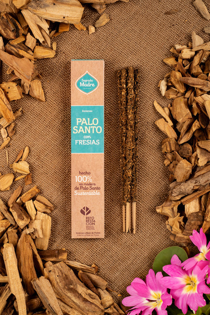 Bețișoare parfumate cu Palo Santo și Frezii pentru liniște și echilibru emoțional (SAGRADA MADRE – Palo Santo Linea)