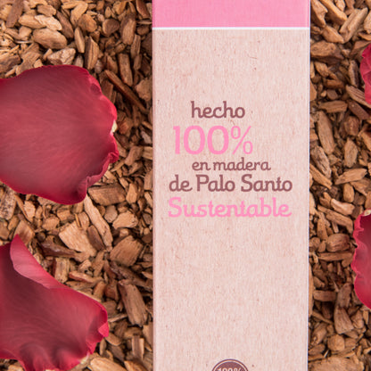 Bețișoare parfumate cu Palo Santo și Trandafir pentru dragoste și armonie (SAGRADA MADRE – Palo Santo Linea)