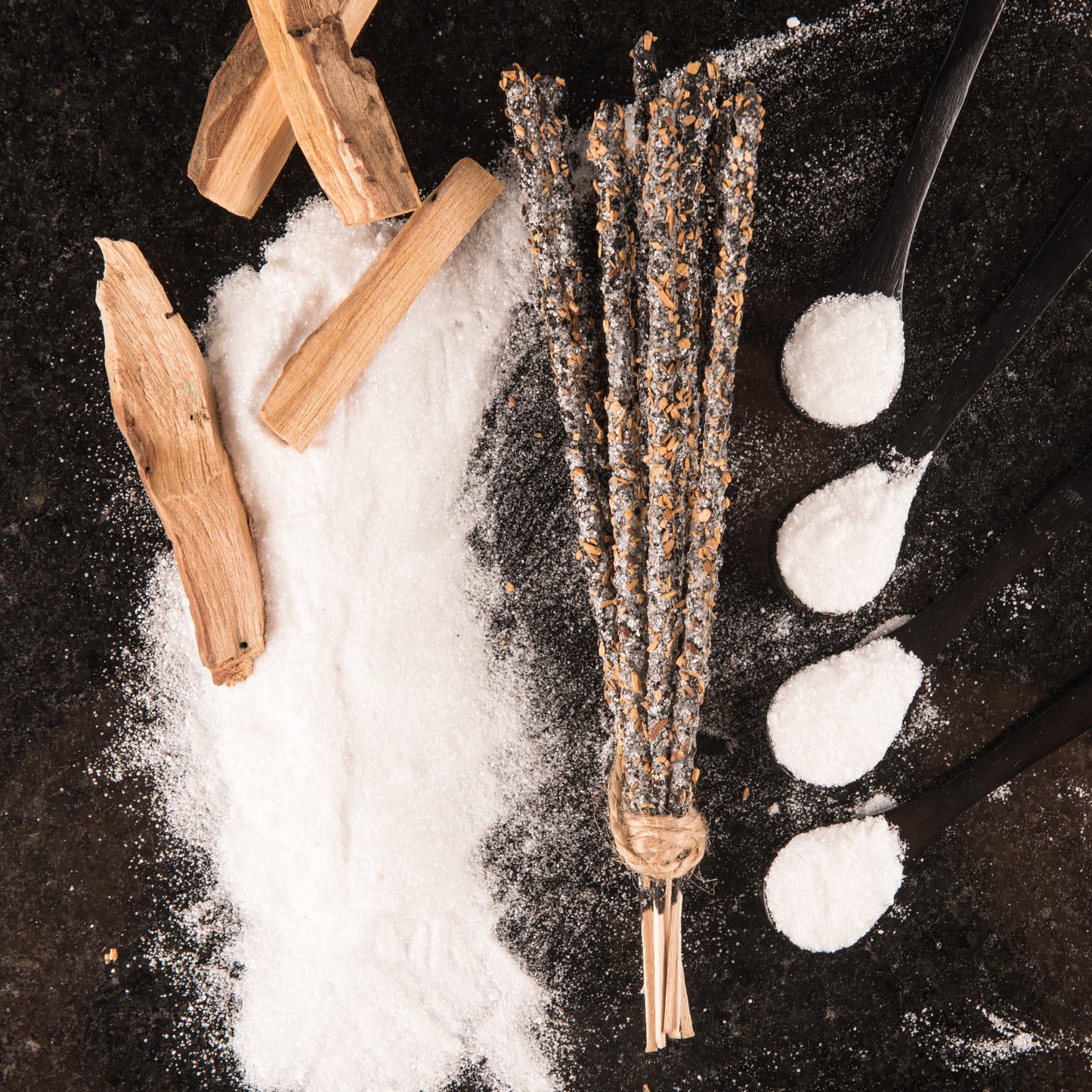 Bețișoare parfumate cu Palo Santo și Yagra pentru deblocarea fluxului de bani și abundență (SAGRADA MADRE – Palo Santo Linea)