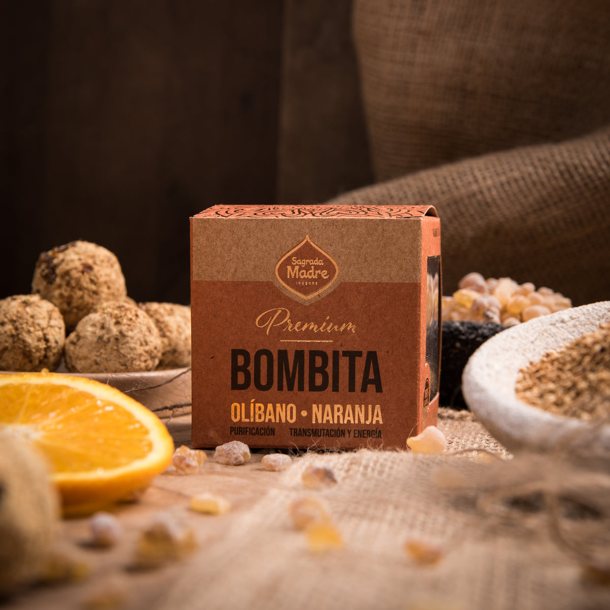 Bombe de fumigație Premium x8 cu Tămâie și Portocală pentru revitalizare și creativitate (SAGRADA MADRE - Bombitas Defumacion Premium)