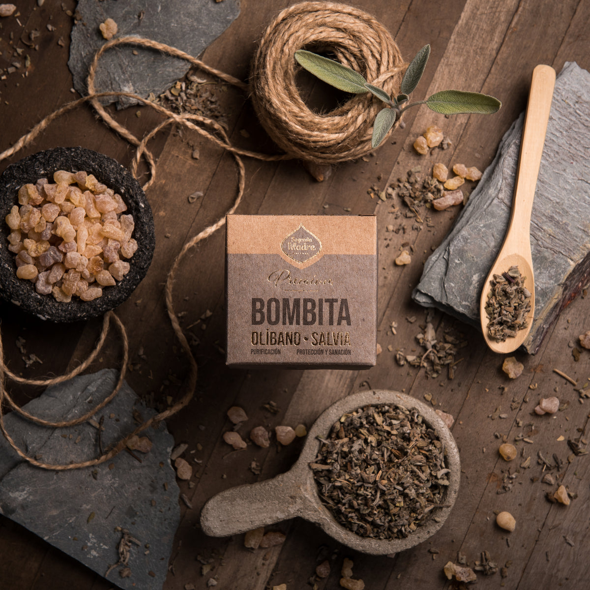Bombe de fumigație Premium x8 cu Tămâie și Salvie pentru curățare energetică și protecție (SAGRADA MADRE - Bombitas Defumacion Premium)