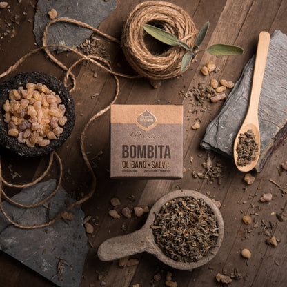 Bombe de fumigație Premium x8 cu Tămâie și Salvie pentru curățare energetică și protecție (SAGRADA MADRE - Bombitas Defumacion Premium)