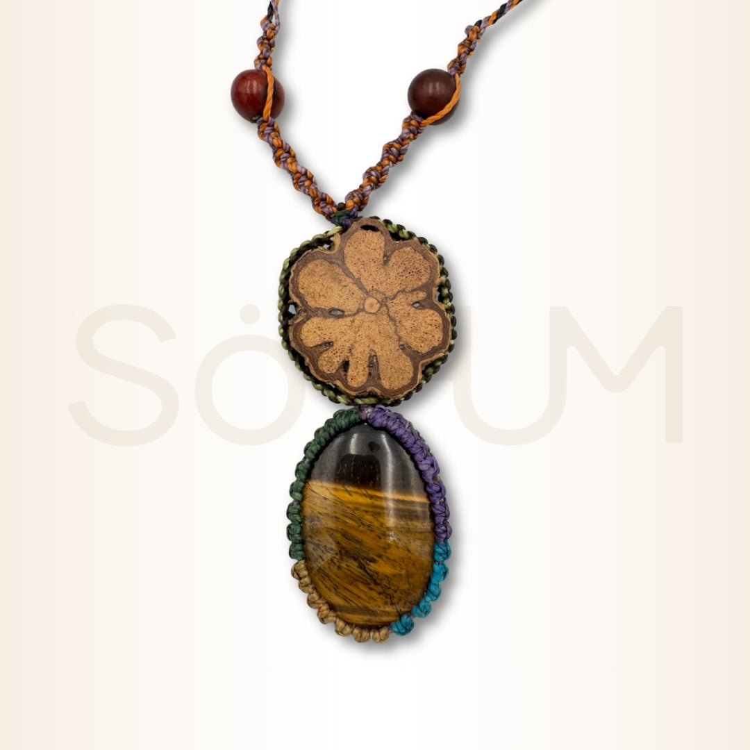 Colier cu Lemn de Ayahuasca și Ochi de Tigru pentru protecție, încredere și forță personală