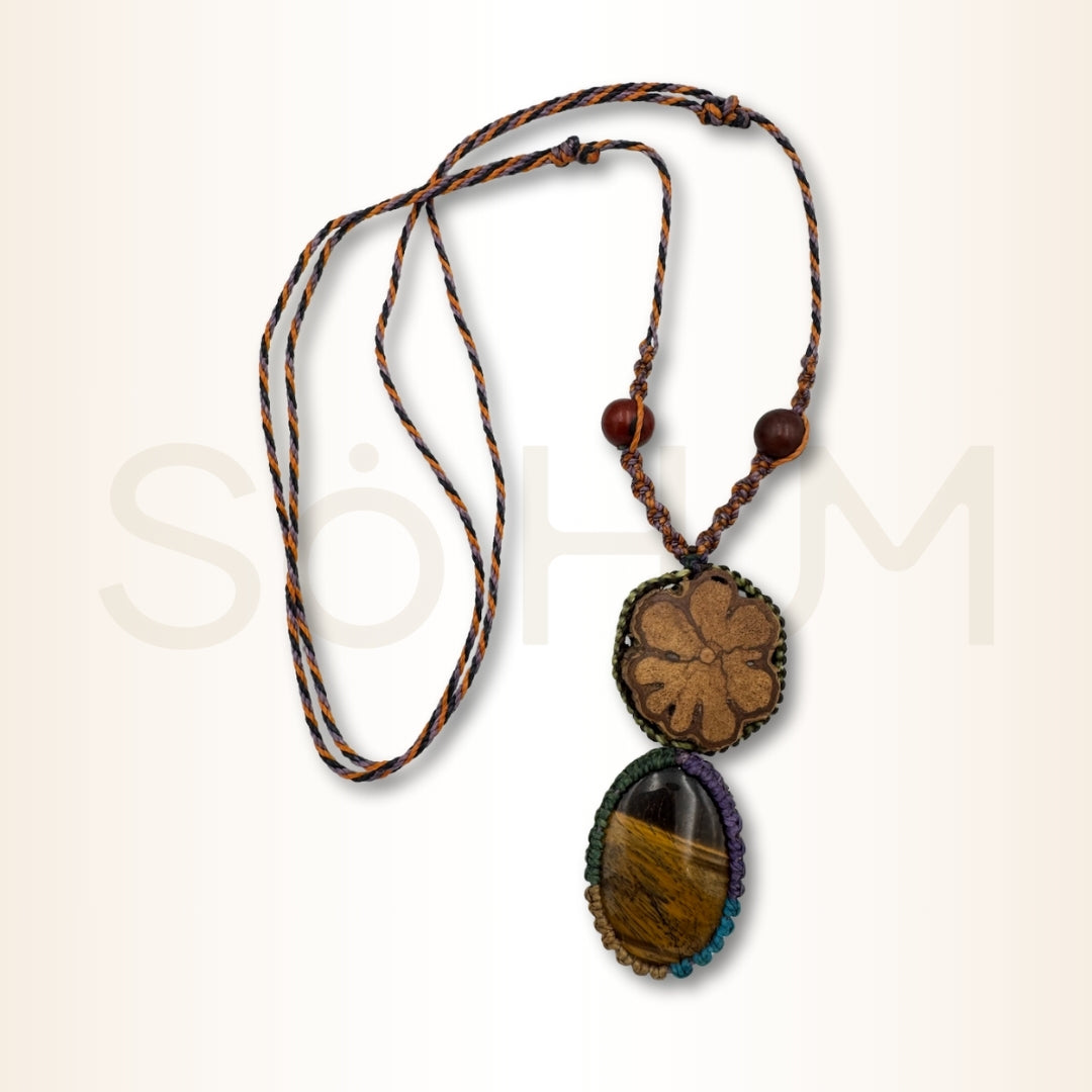 Colier cu Lemn de Ayahuasca și Ochi de Tigru pentru protecție, încredere și forță personală