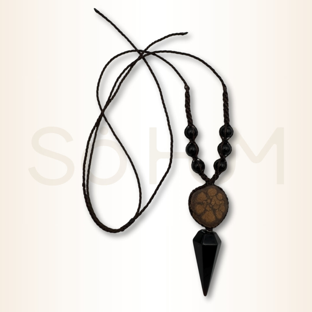 Colier cu Lemn de Ayahuasca și Onix pentru protecție, stăpânire de sine și stabilitate emoțională