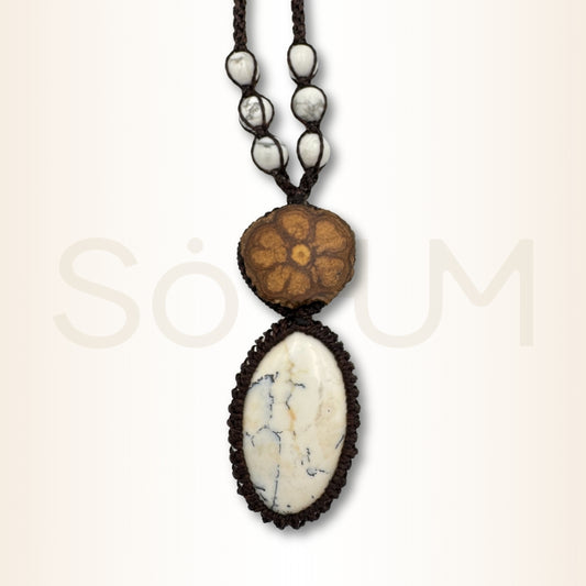 Colier cu Lemn de Ayahuasca și Opal Dendritic pentru stabilitate interioară, claritate și integrarea emoțiilor