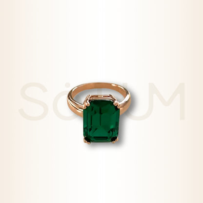 Inel cu Cubic Zirconia verde smarald pentru bogăție și prosperitate