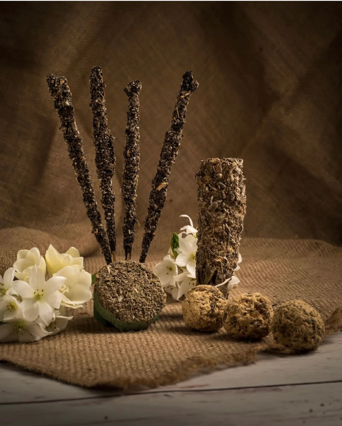Kit de fumigație cu Salvie albă și rășini sacre pentru protecție și vindecare (SAGRADA MADRE - Herbal)