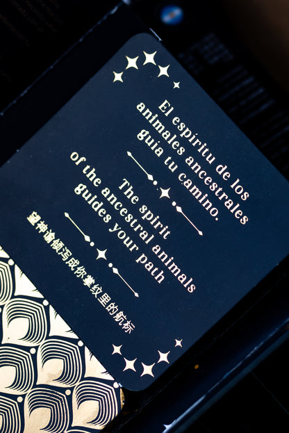 Oracolul Animalelor Sacre cu bețișoare parfumate naturale (SAGRADA MADRE – Oráculo)