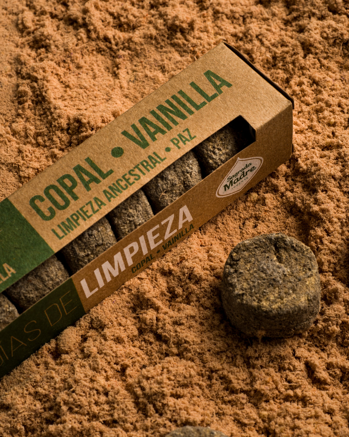Pastile de fumigație pentru 7 zile cu Copal și Vanilie pentru purificare profundă și armonie (SAGRADA MADRE - 7 Dias de Limpieza)